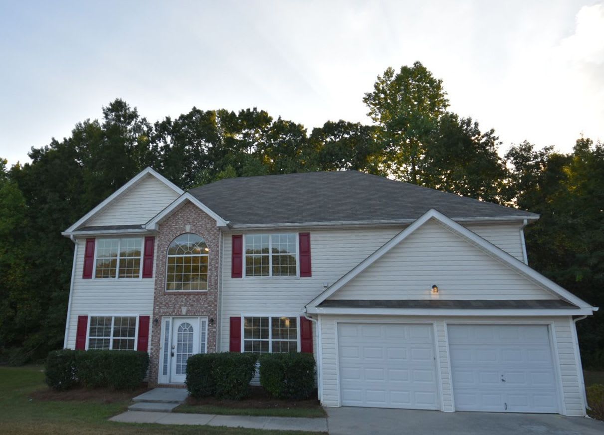2033 Hidden Ivy Ln, Loganville
