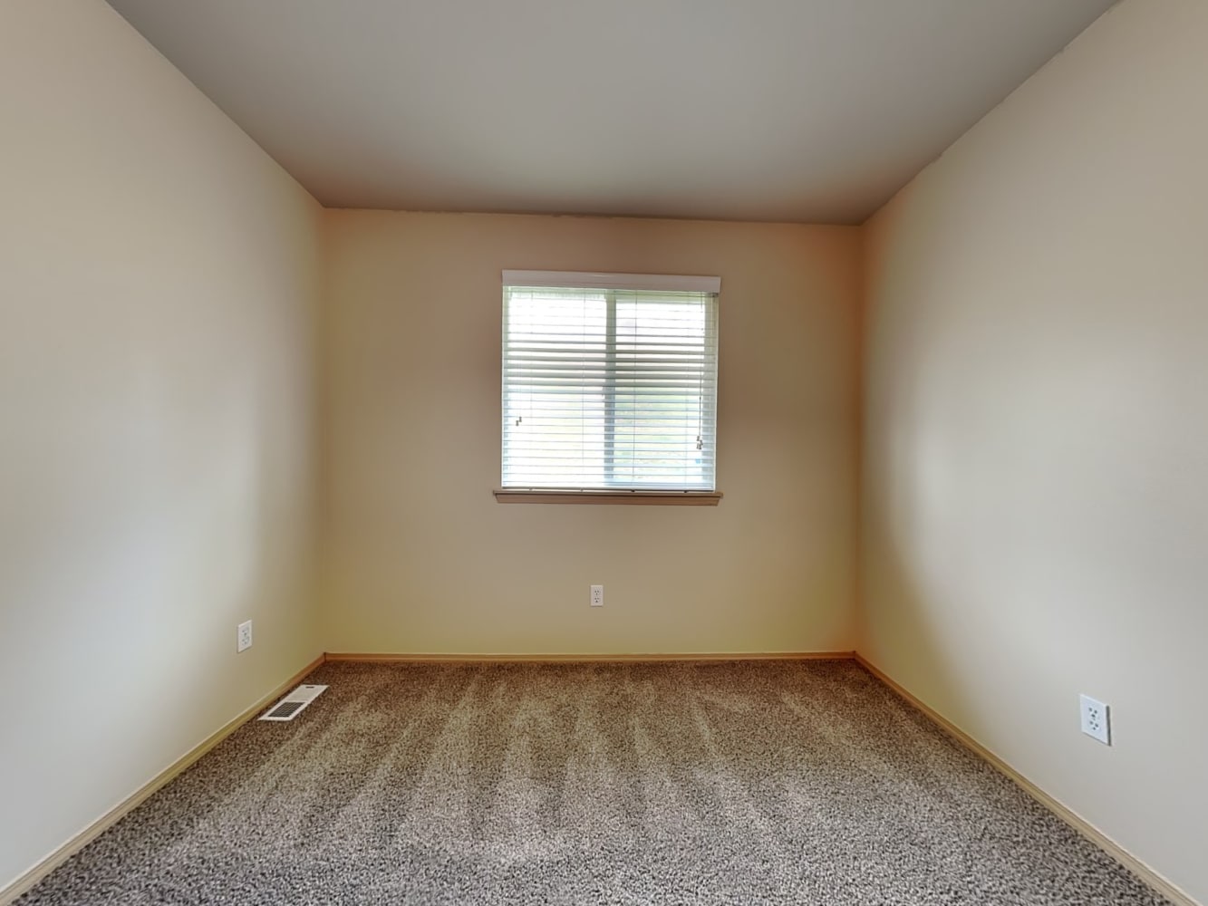 206 66th Avenue Ct E Fife photo 14
