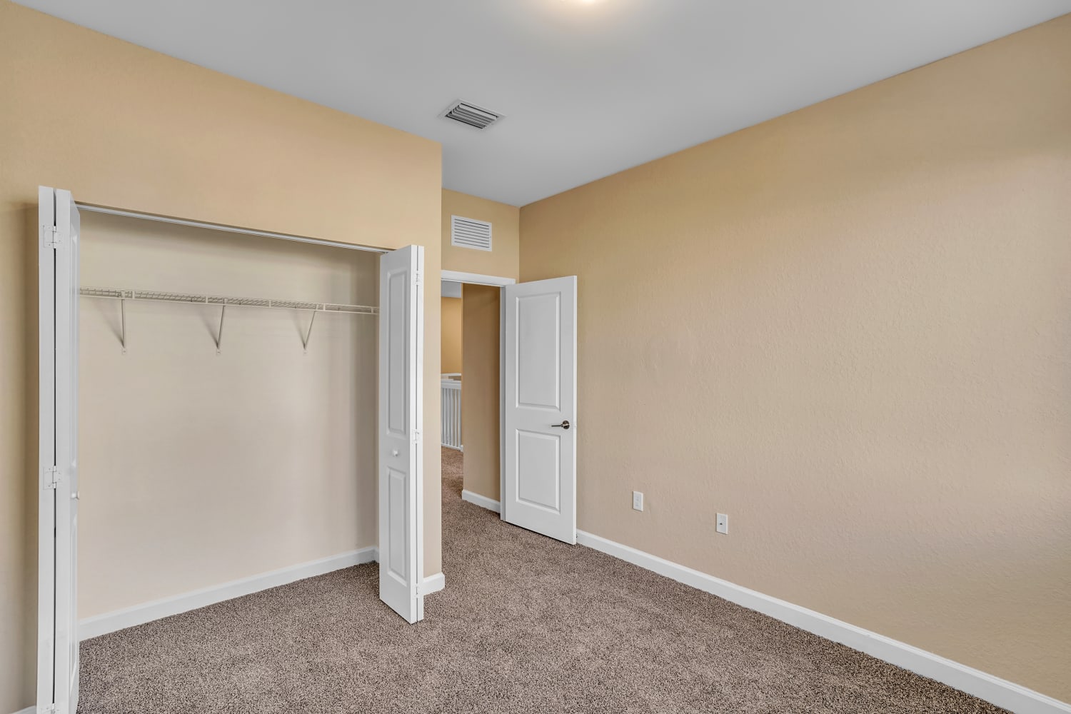 20772 Ne 2 Ct Miami photo 21