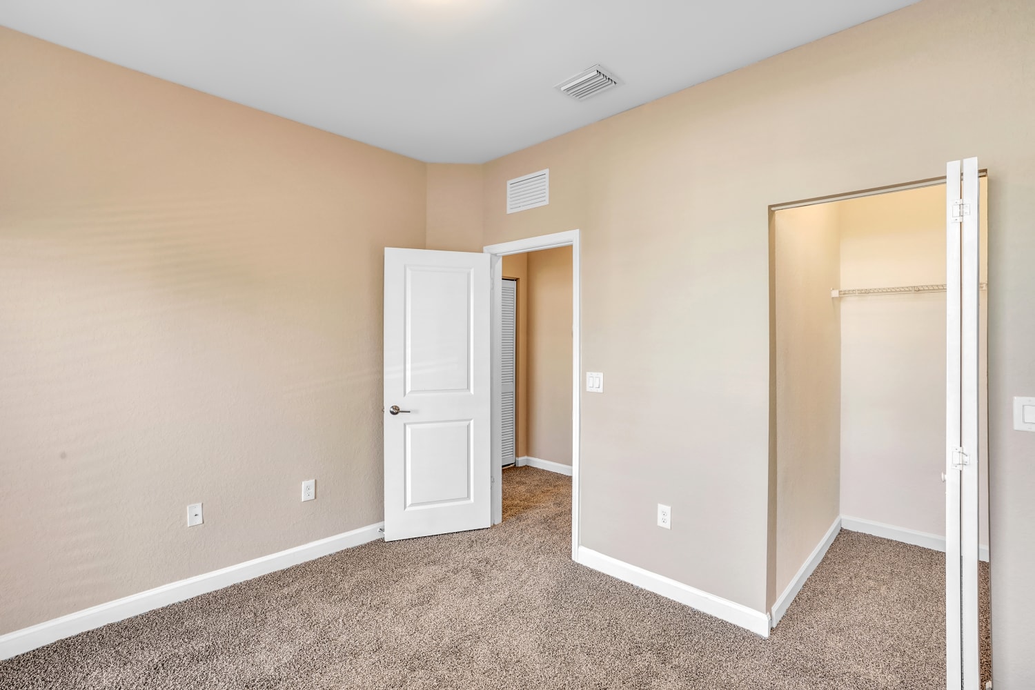 20772 Ne 2 Ct Miami photo 19