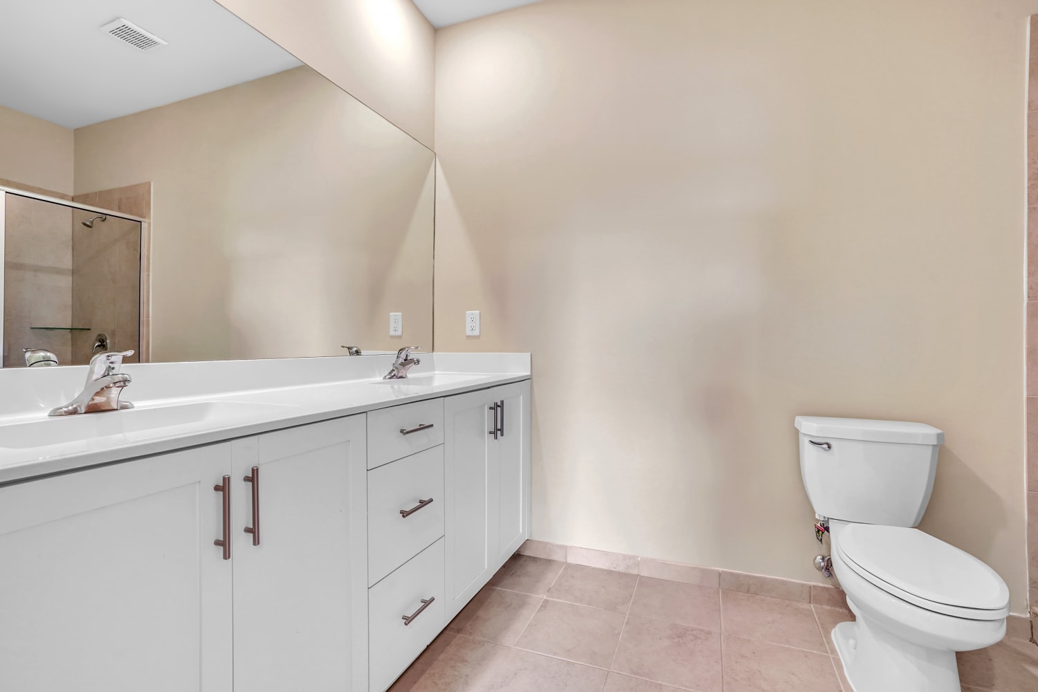 20772 Ne 2 Ct Miami photo 22