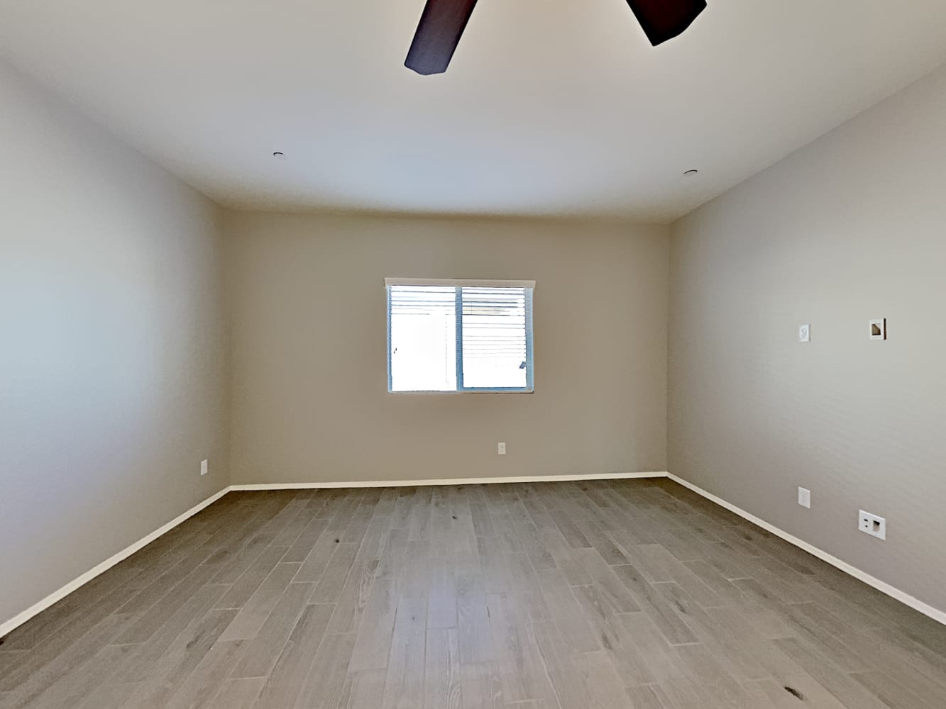 21130 W Cypress St Buckeye photo 4