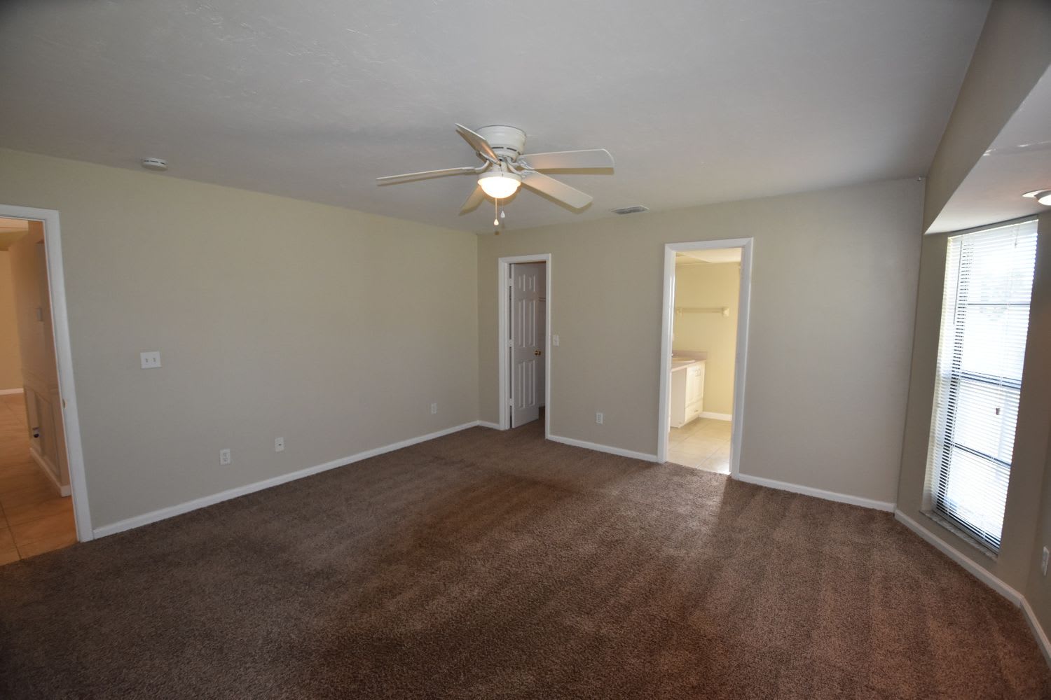 214 SE 5th Pl Cape Coral photo 8