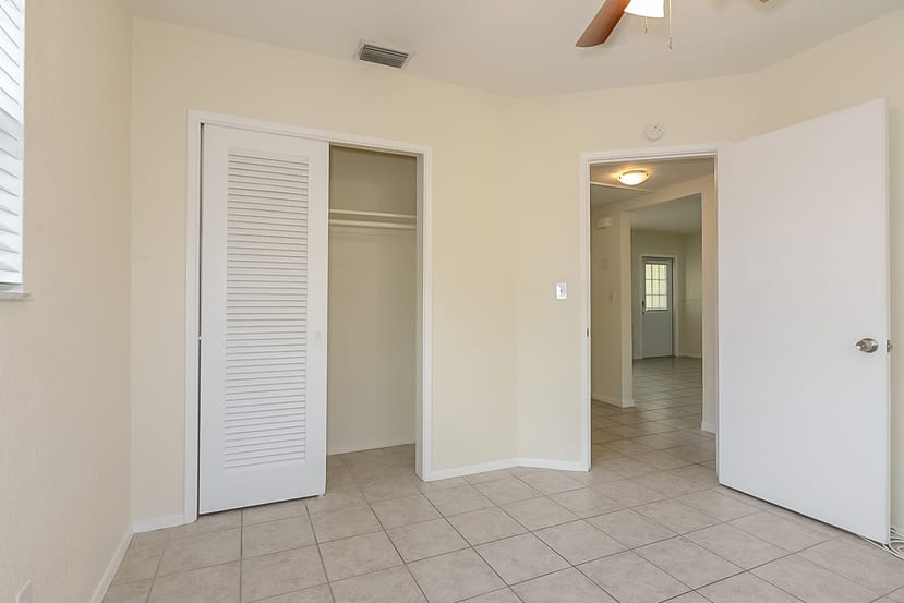 2160 Riviera Dr Clearwater photo 17