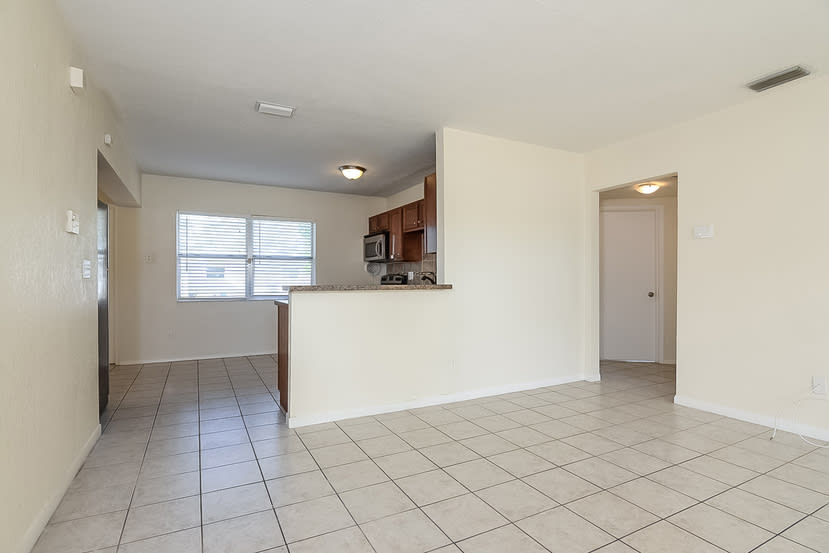 2160 Riviera Dr Clearwater photo 9