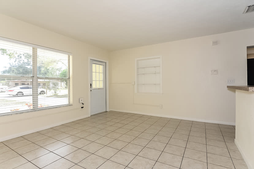 2160 Riviera Dr Clearwater photo 11
