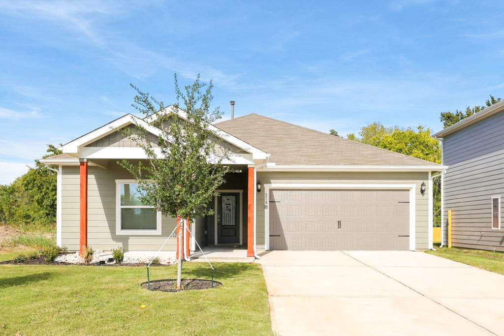 218 North Island Drive, Terrell