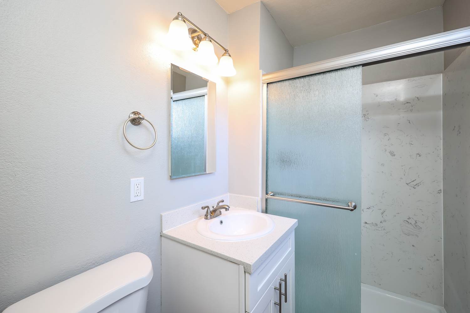 218 Princeton Ave Vallejo photo 11