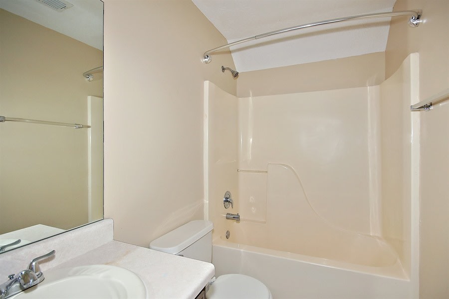 2190 Hampton Trl SE Conyers photo 16