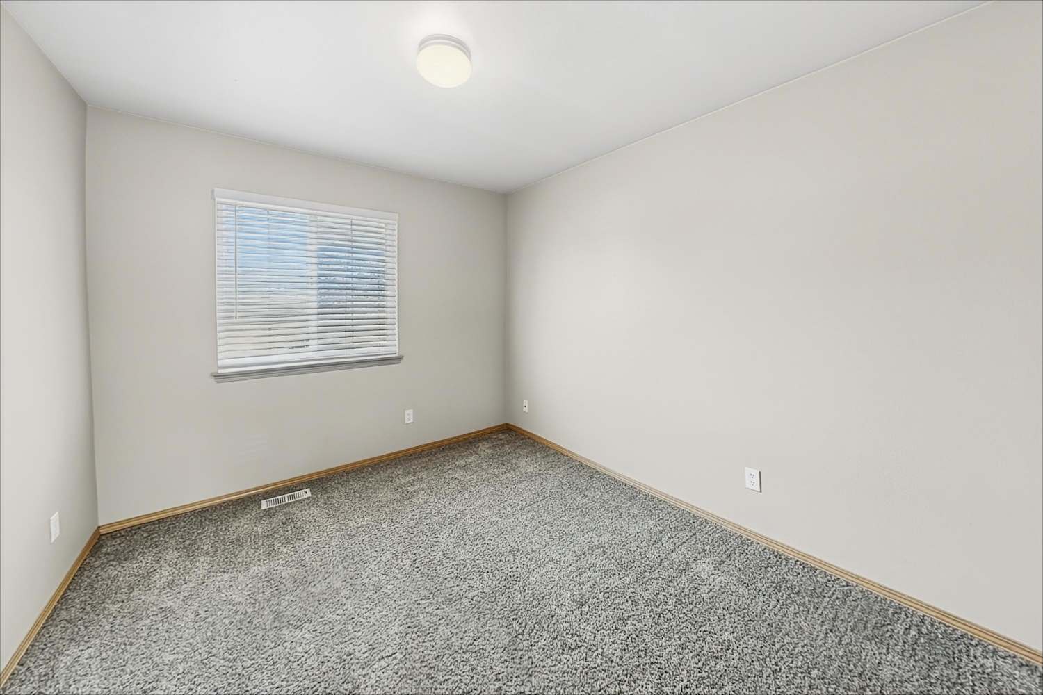 22420 44th Avenue Ct E Spanaway photo 13