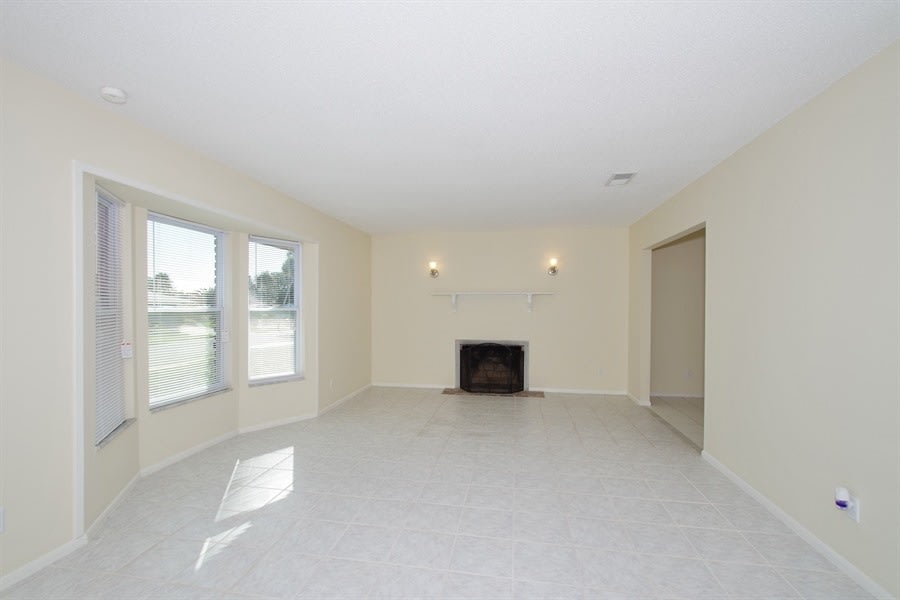 2246 Sarazen Ct Titusville photo 4