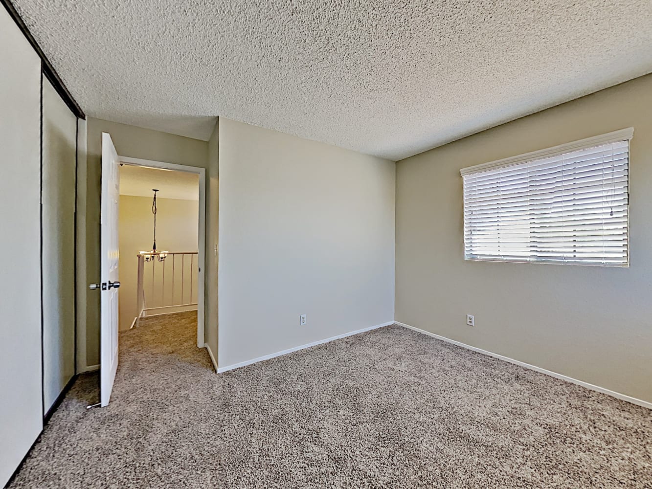 2308 Lone Pine St Henderson photo 9