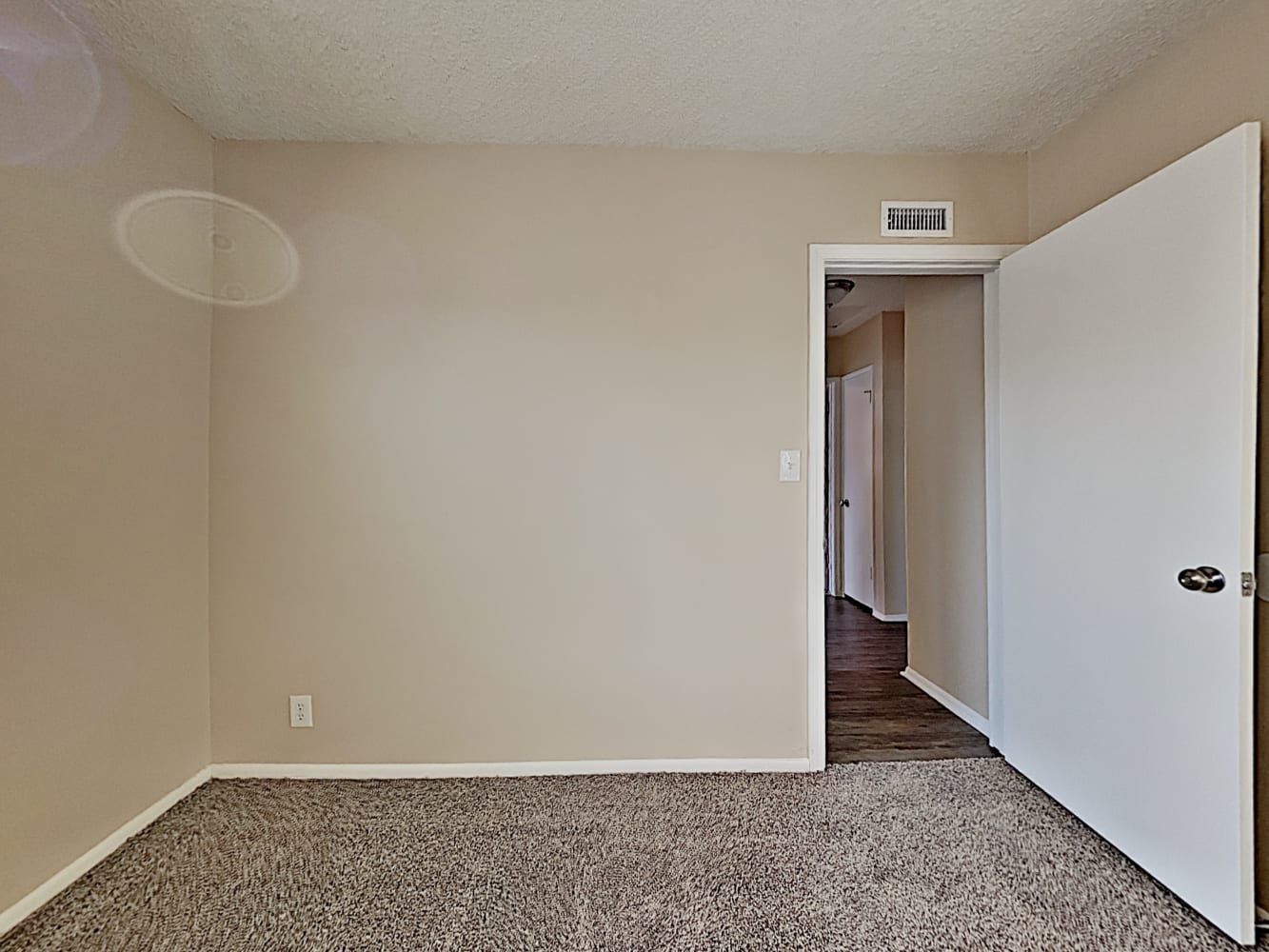 2403 W 129th St Gardena photo 12