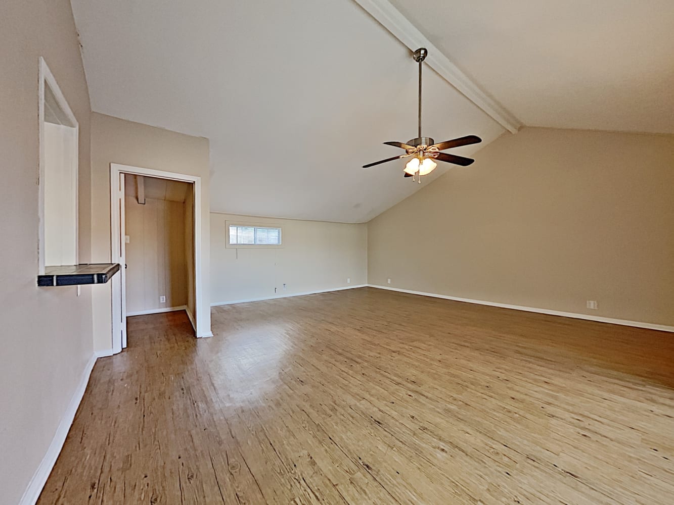 2403 W 129th St Gardena photo 10