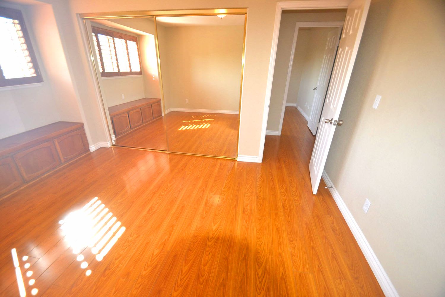 2408 Independence Cir Corona photo 4