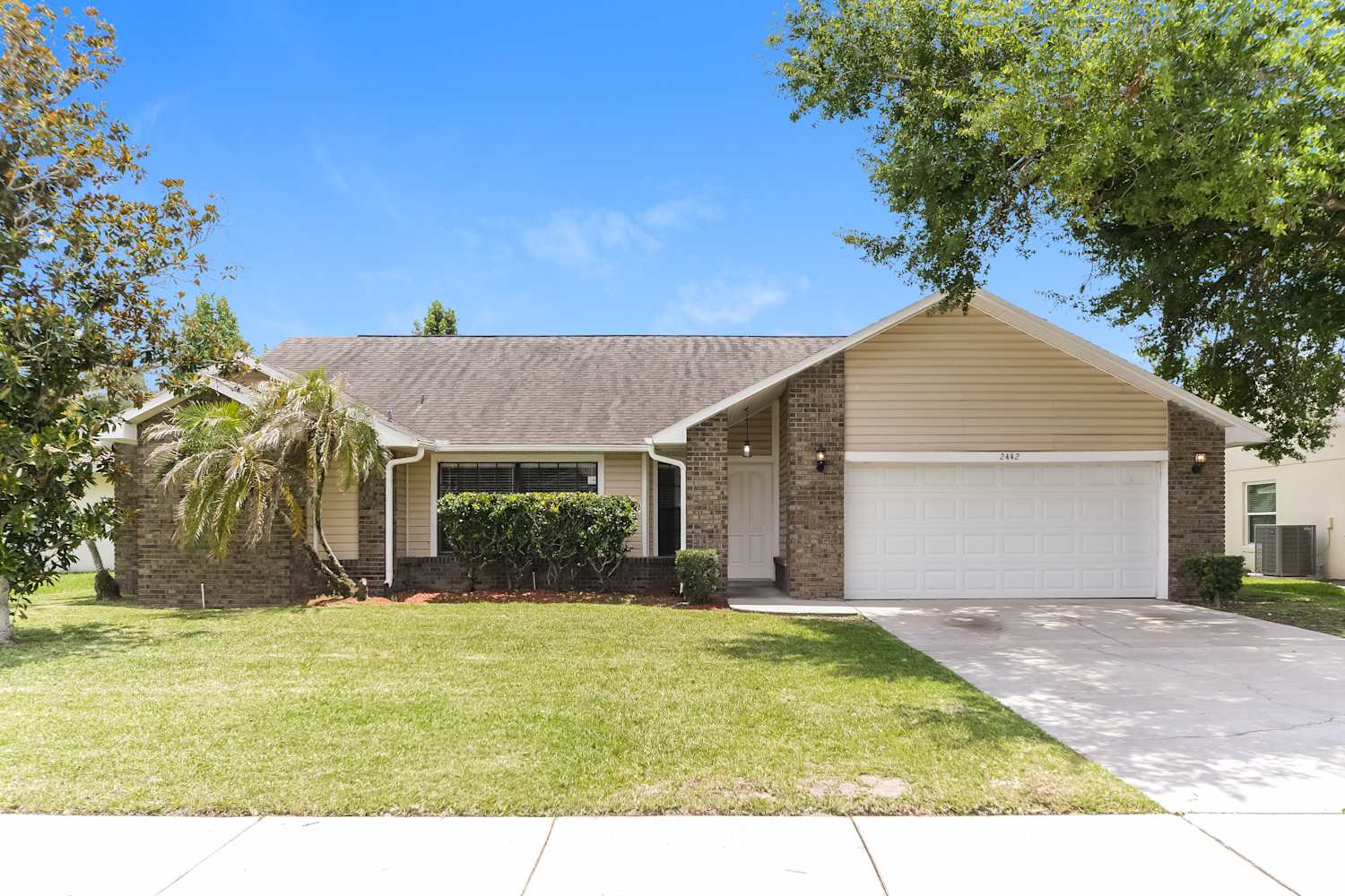 2442 Sweetwater Blvd, Saint Cloud