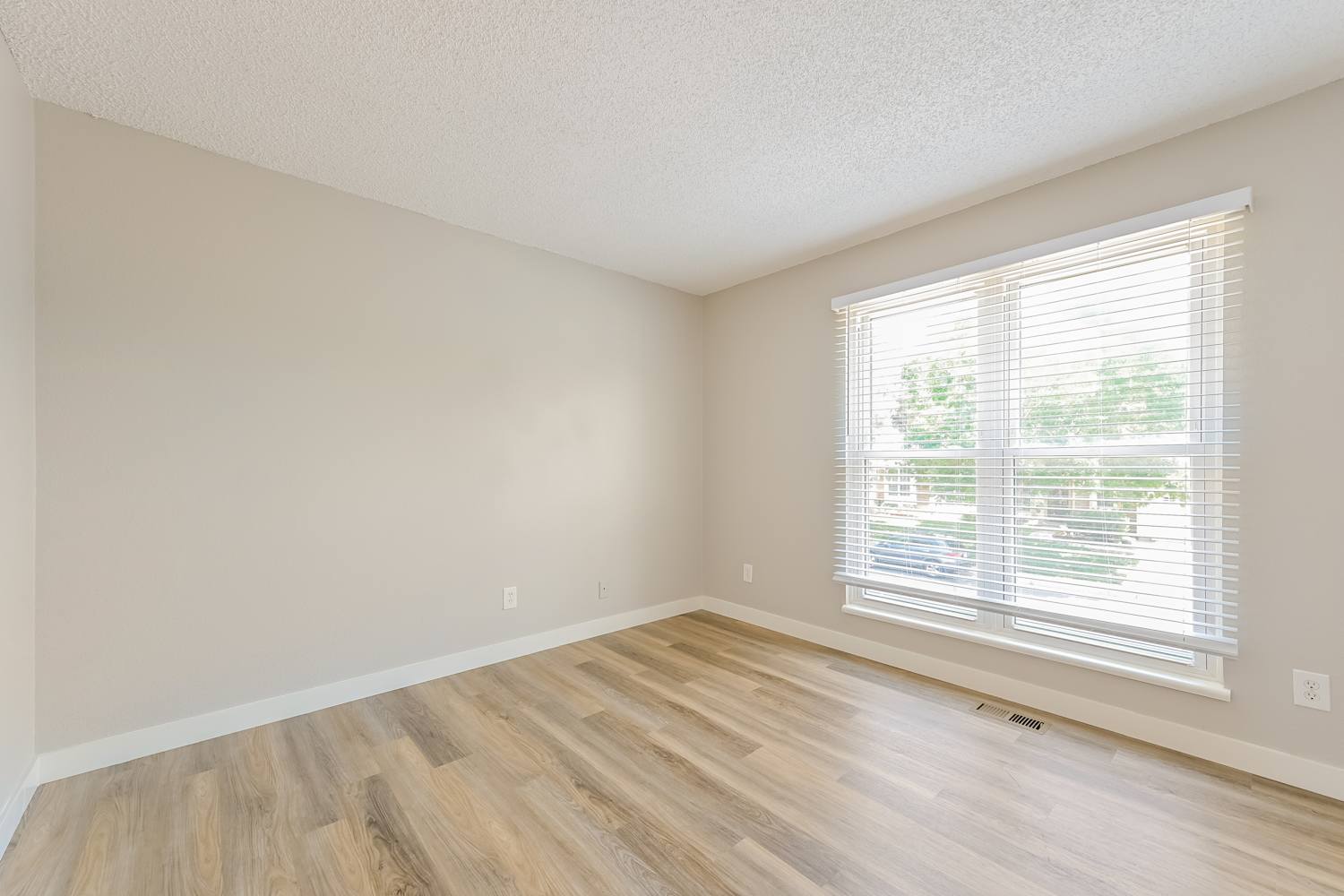 2869 S Espana Ct Aurora photo 12