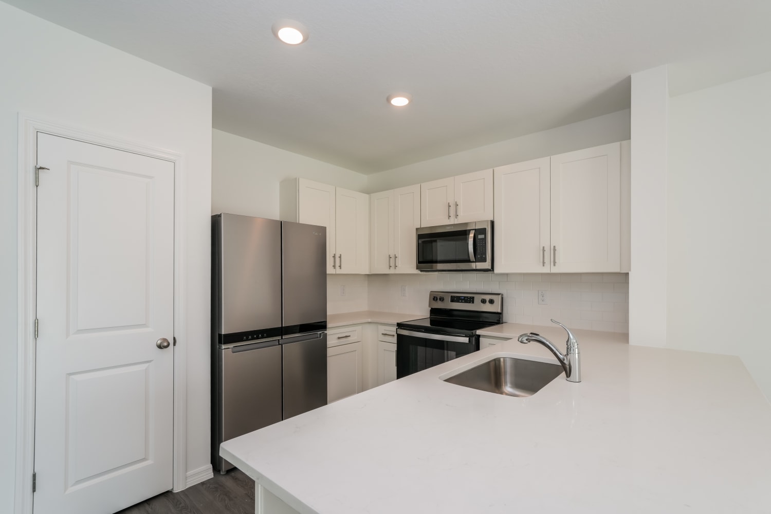 31267 Monterey Pine St Wesley Chapel photo 9