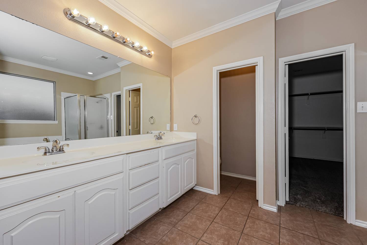 3247 Serpis Grand Prairie photo 11
