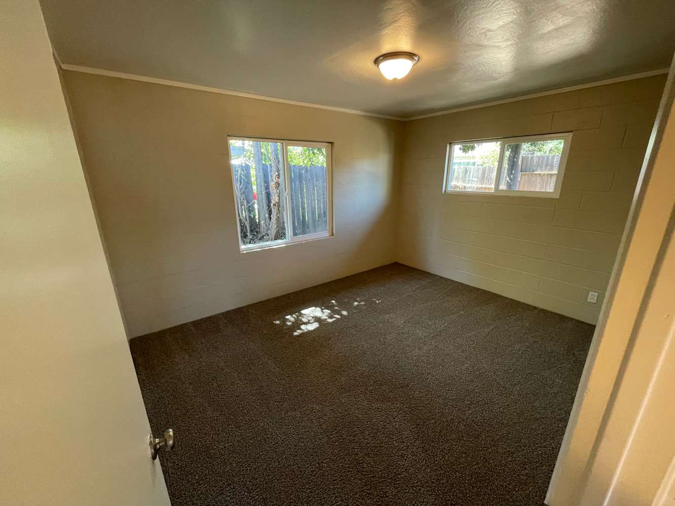 3354 Horseshoe Dr Sacramento photo 10