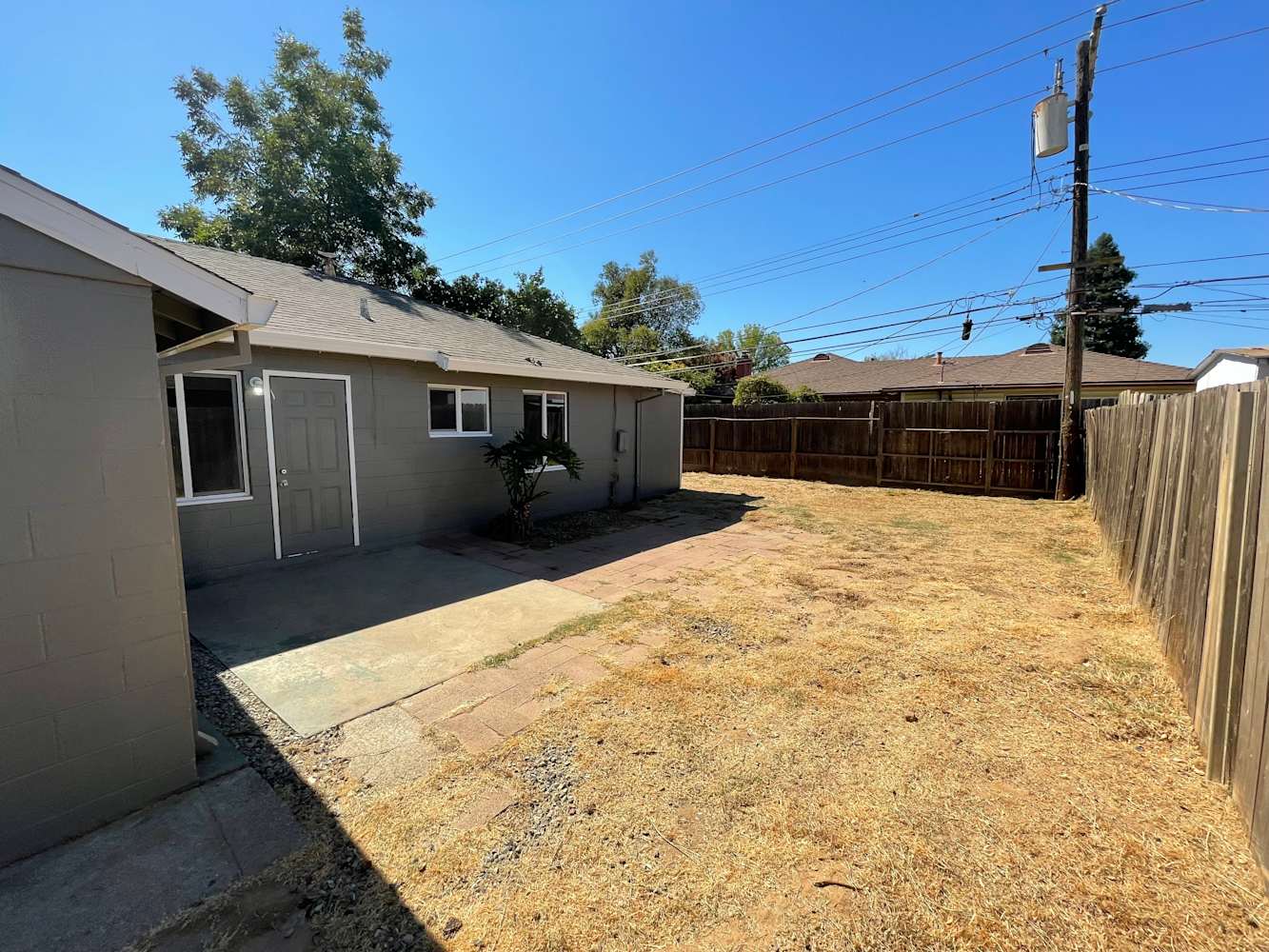 3354 Horseshoe Dr Sacramento photo 13