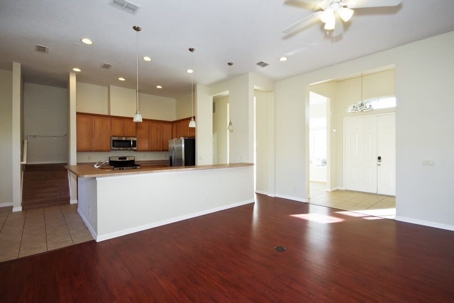 3360 Tumbling River Dr Clermont photo 4