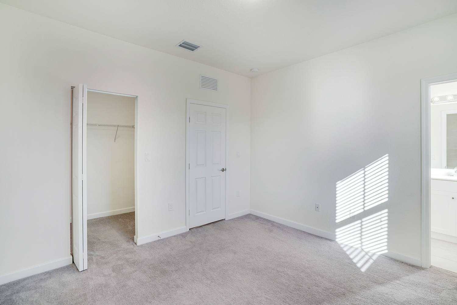 3373 W 105 Terrace Hialeah photo 17
