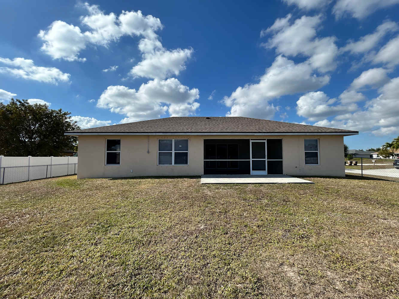 3423 SW 9th Ave Cape Coral photo 13