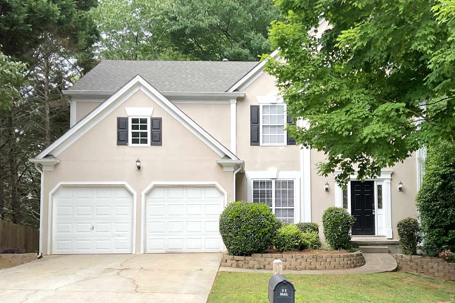 3755 Oak Park Dr, Suwanee