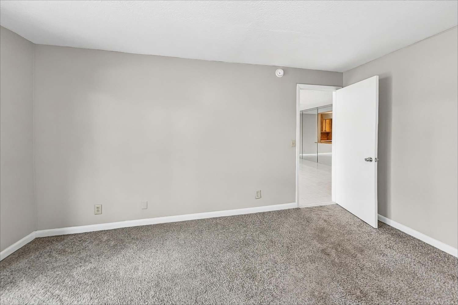 381 Wildwood Ln E Deerfield Beach photo 10