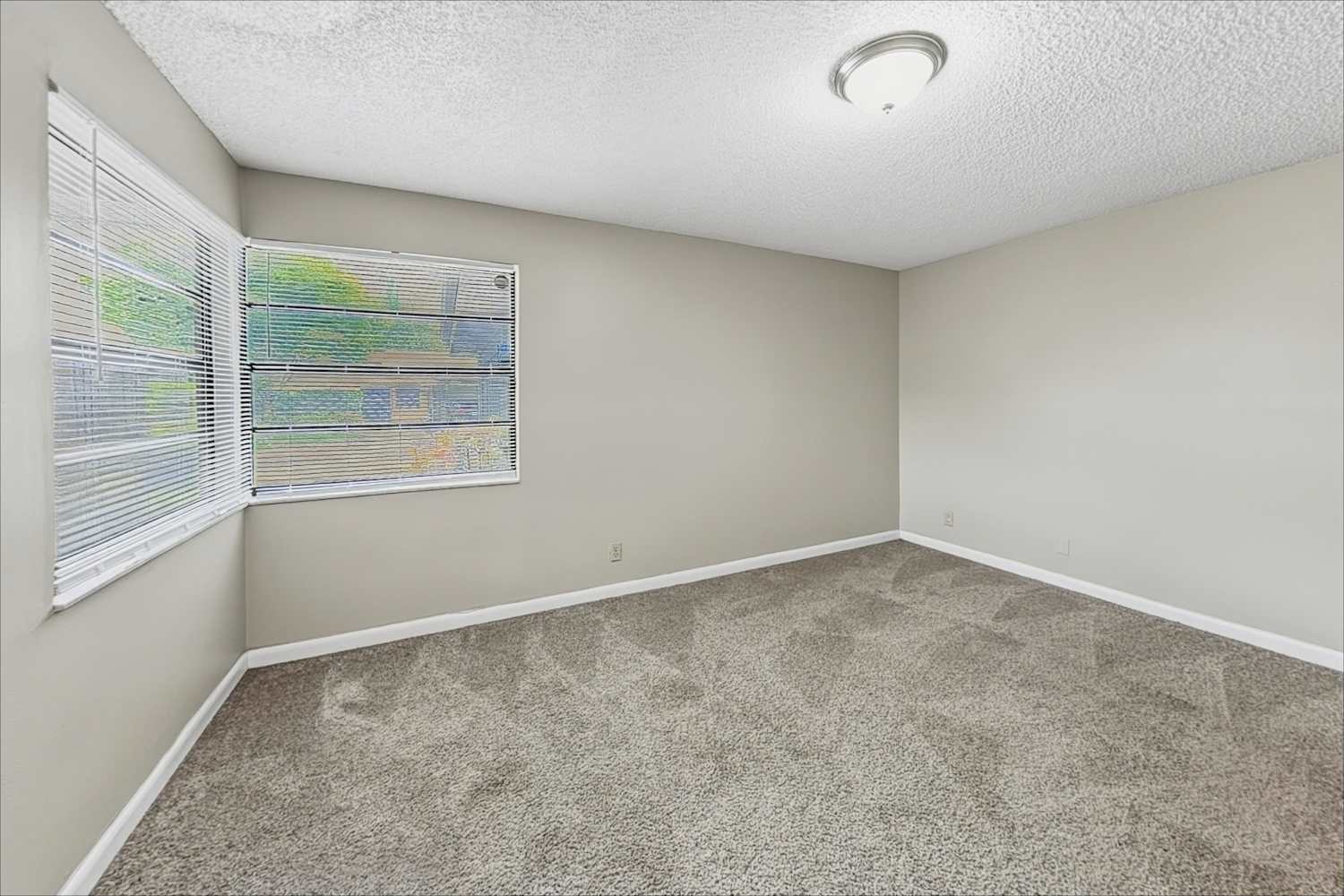 381 Wildwood Ln E Deerfield Beach photo 14