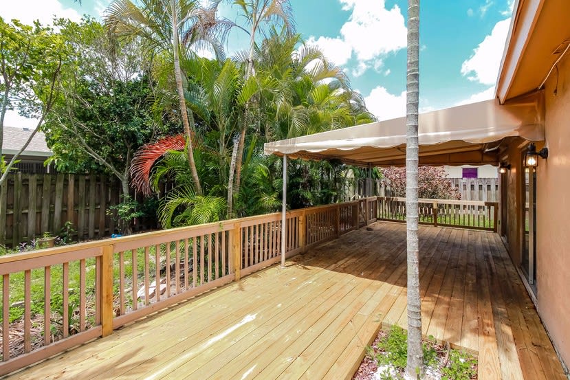 3944 NW 2nd Ct Deerfield Beach photo 10