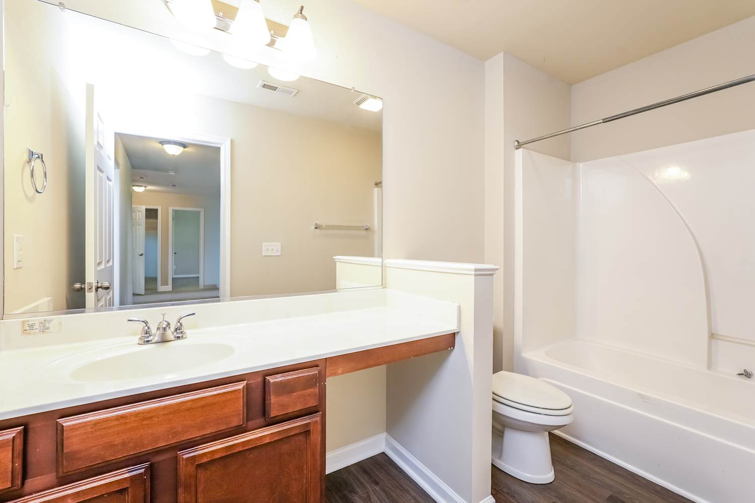 4104 Vershire Ave Greensboro photo 16