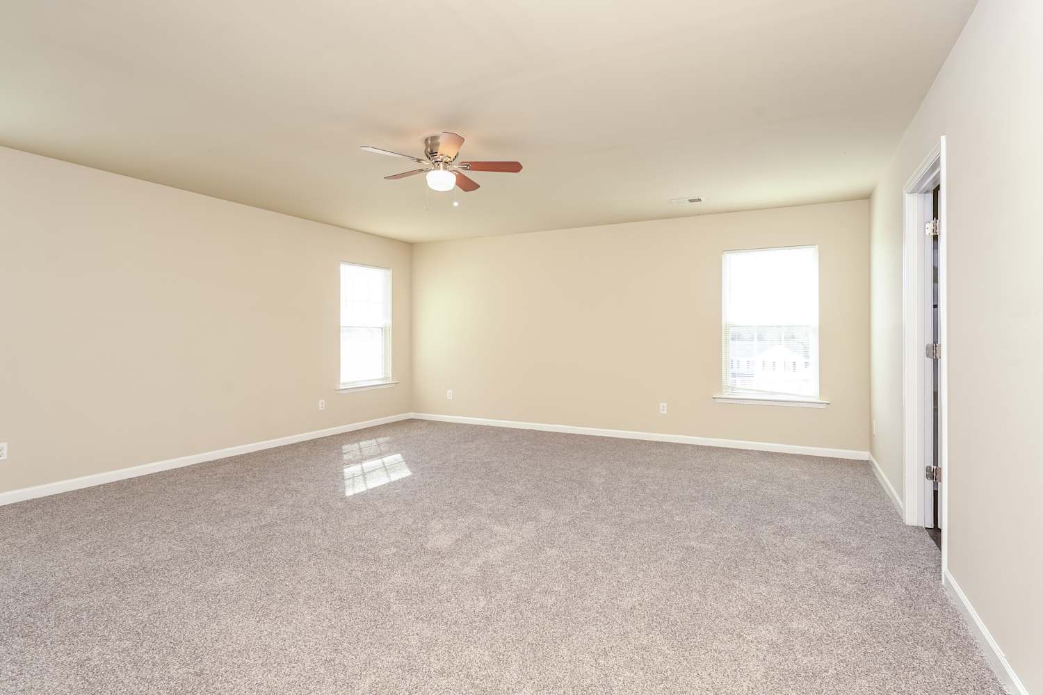 4104 Vershire Ave Greensboro photo 9