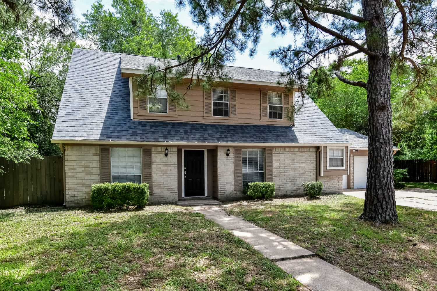 4311 Saratoga Dr Houston photo 1