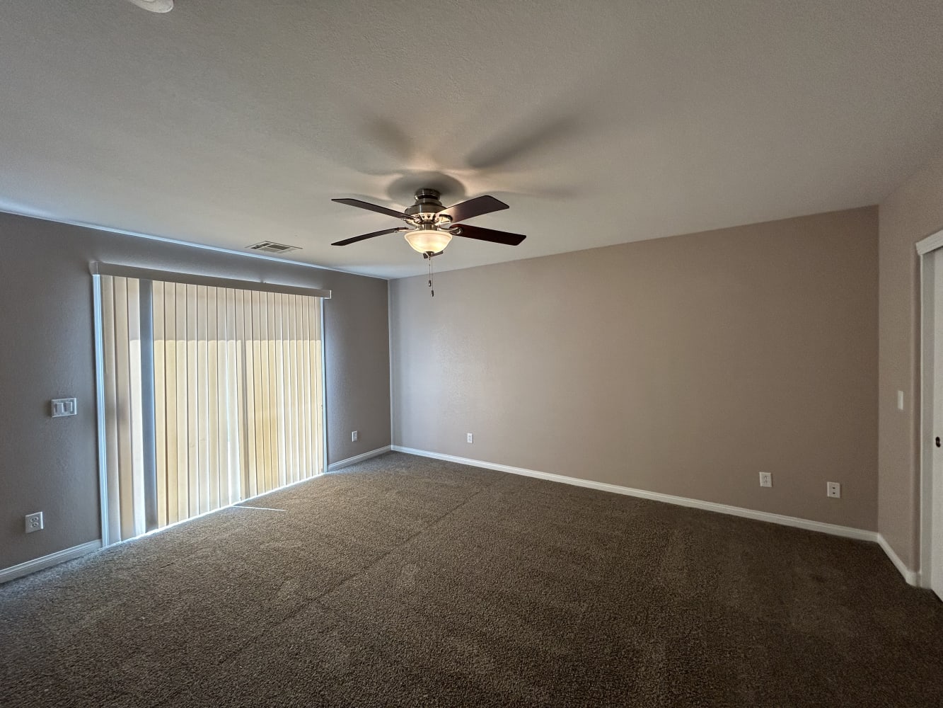 433 Mystic River St Henderson photo 8