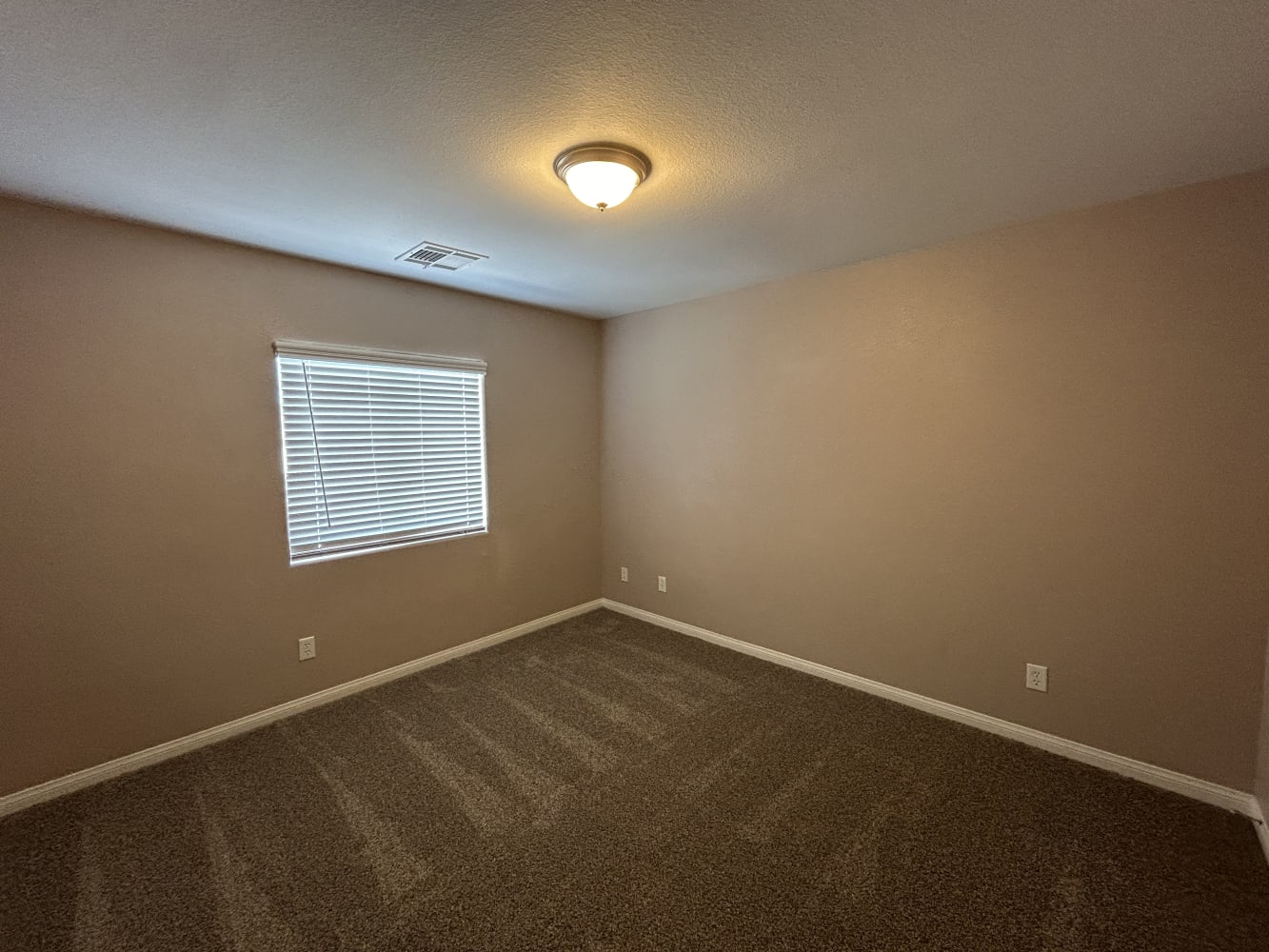 433 Mystic River St Henderson photo 12