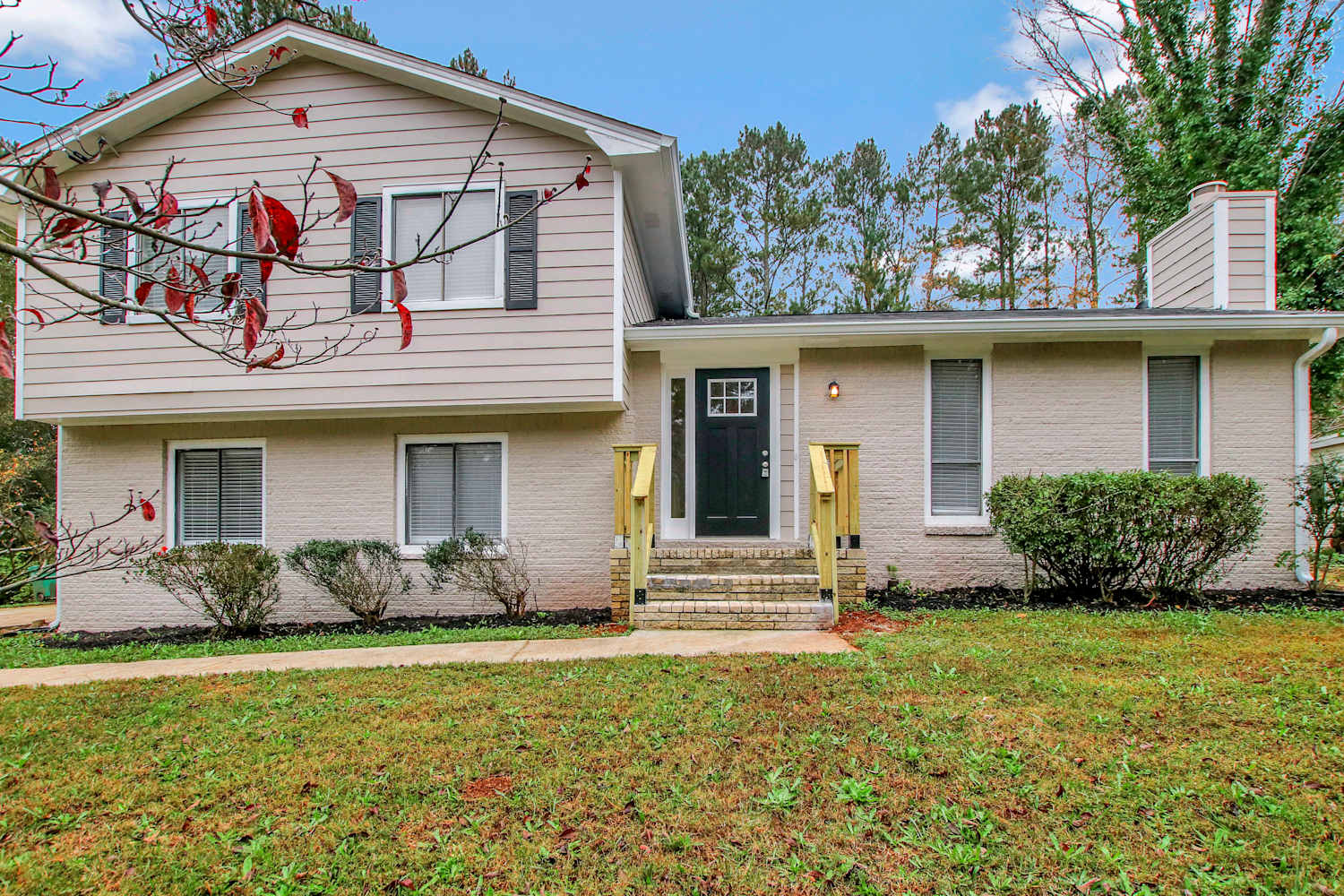 4421 Blackbirch Ln Decatur photo 2