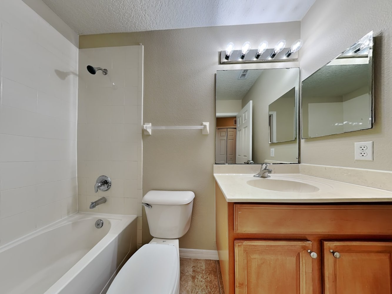 4591 Lacebark Trl Oviedo photo 17