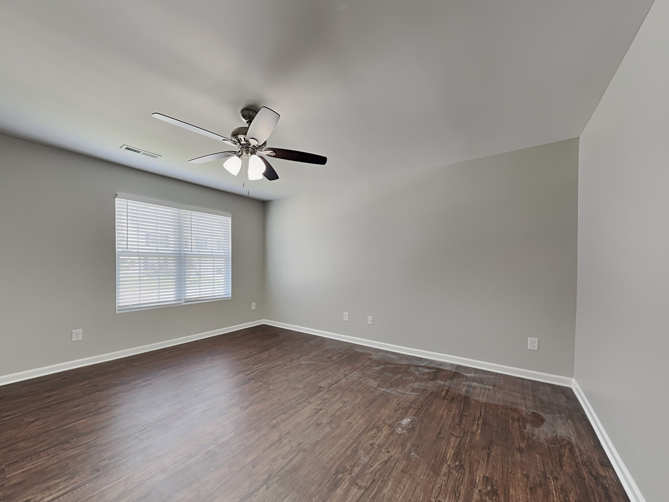 501 Menlo Park Rd Greensboro photo 5