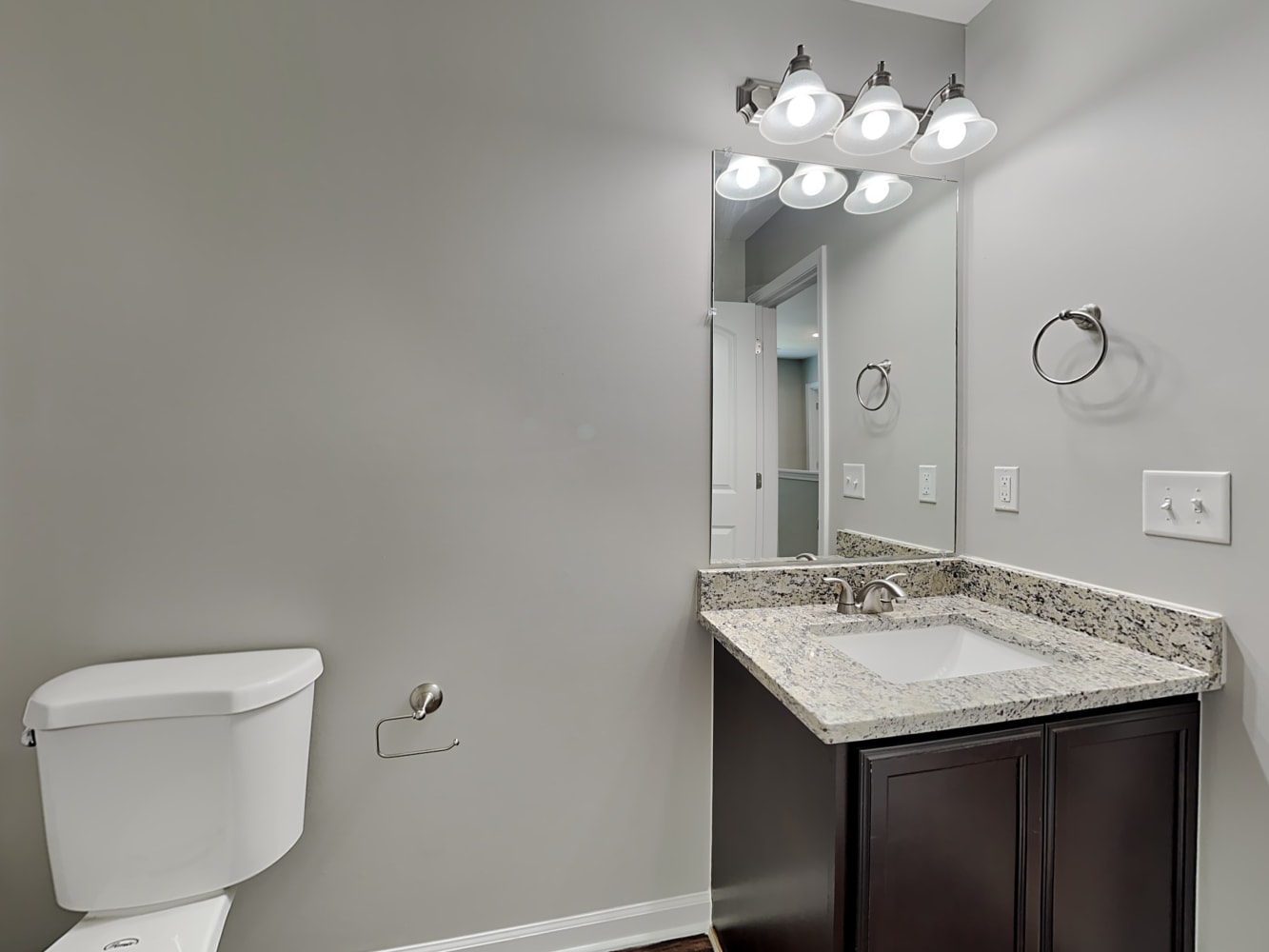 501 Menlo Park Rd Greensboro photo 16