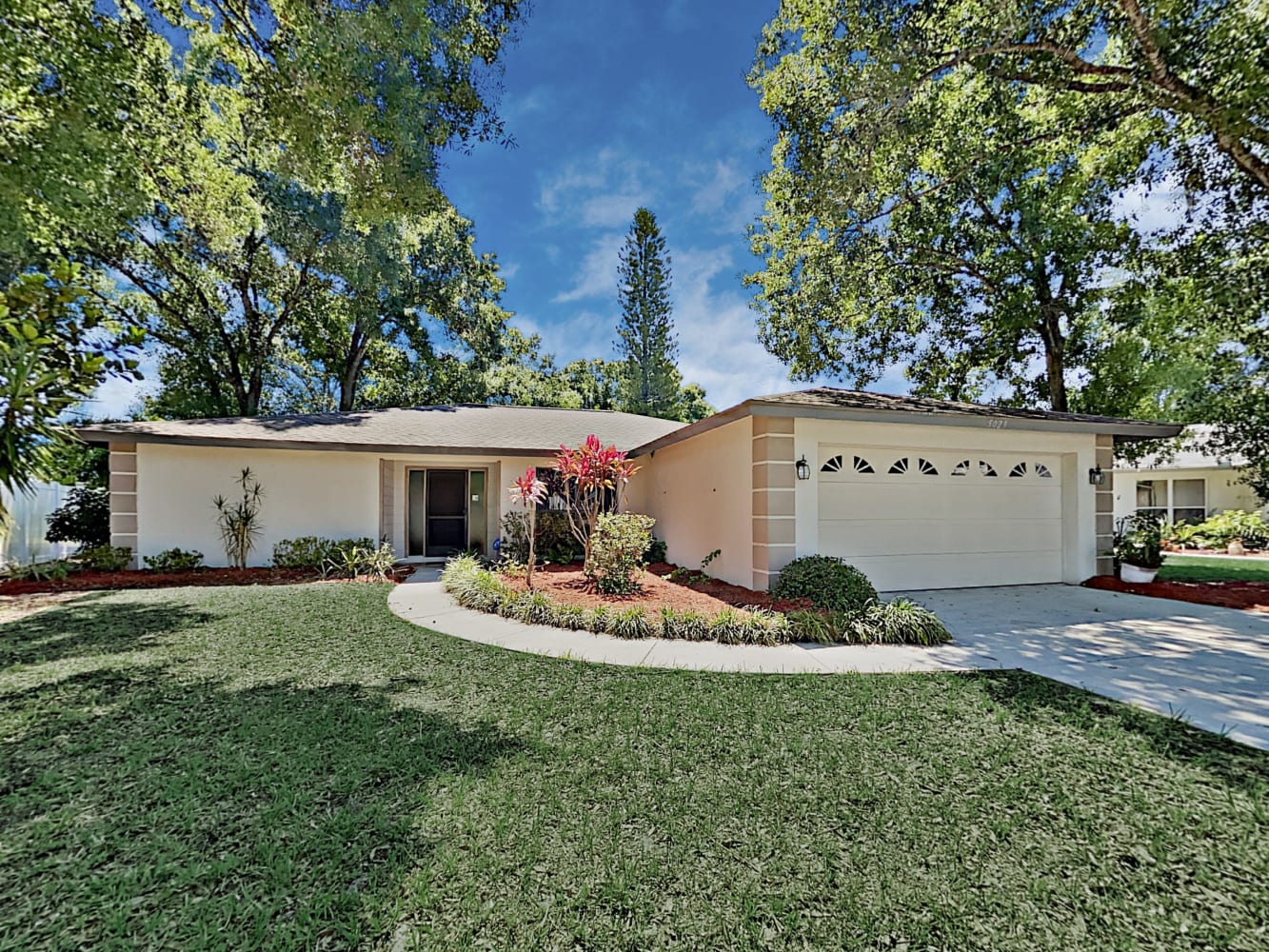 5029 79th Avenue Dr E, Sarasota