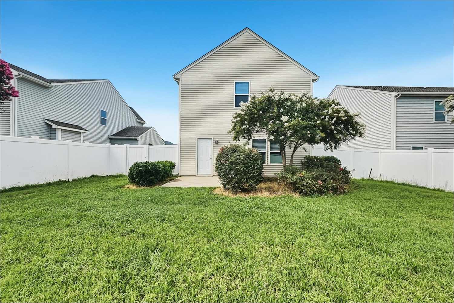 5106 Shorthorn Way Greensboro photo 18