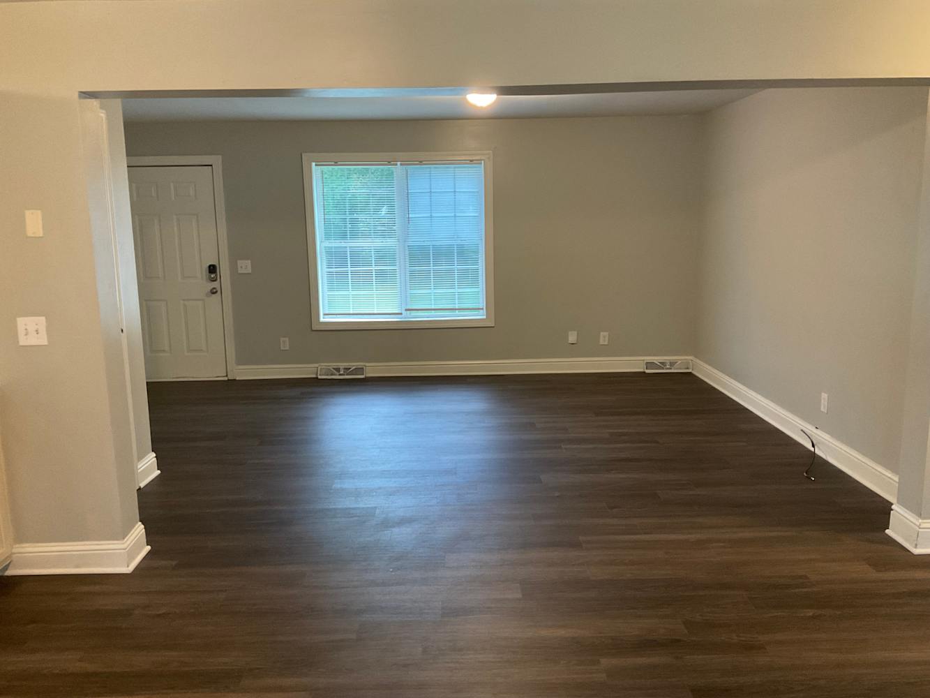 5217 Milhaven Ln Charlotte photo 2