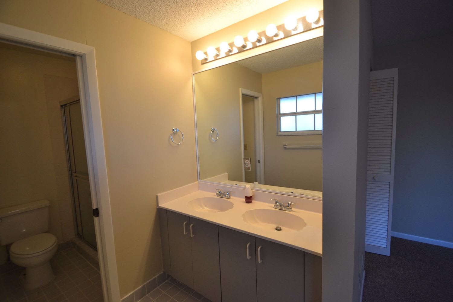 531 NW 207th Ter Pembroke Pines photo 9