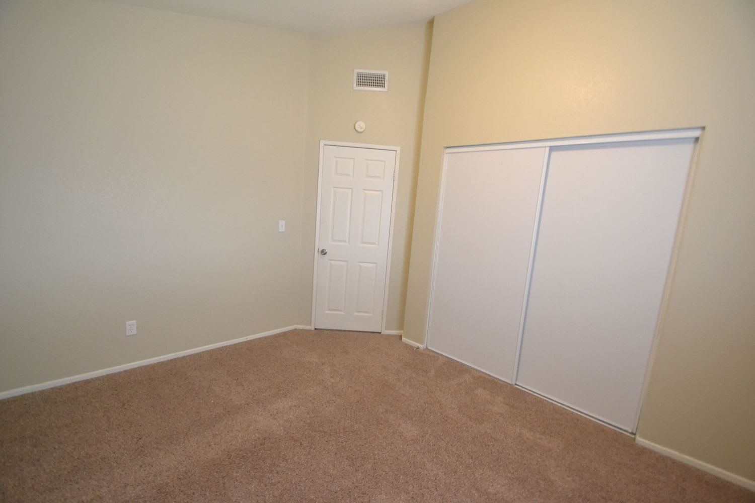 5319 Gardendale Ln Palmdale photo 8