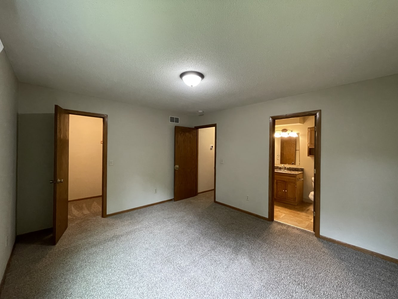 5325 W 140th St Savage photo 15