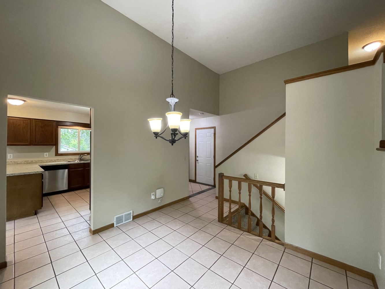 5325 W 140th St Savage photo 6