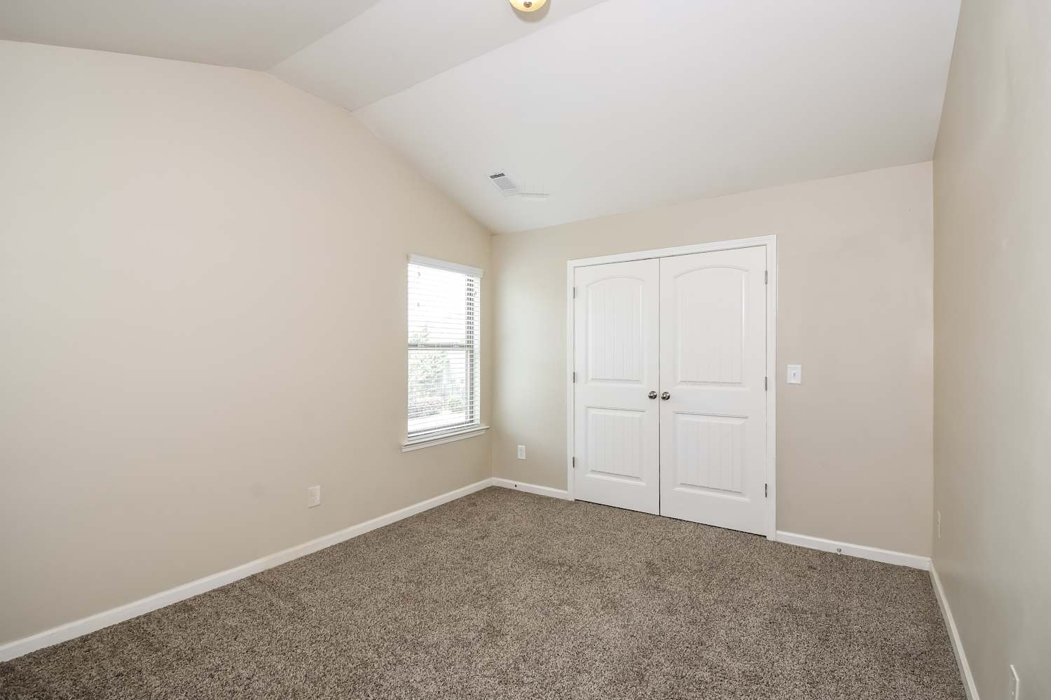 5395 Bucknell Trce Cumming photo 11