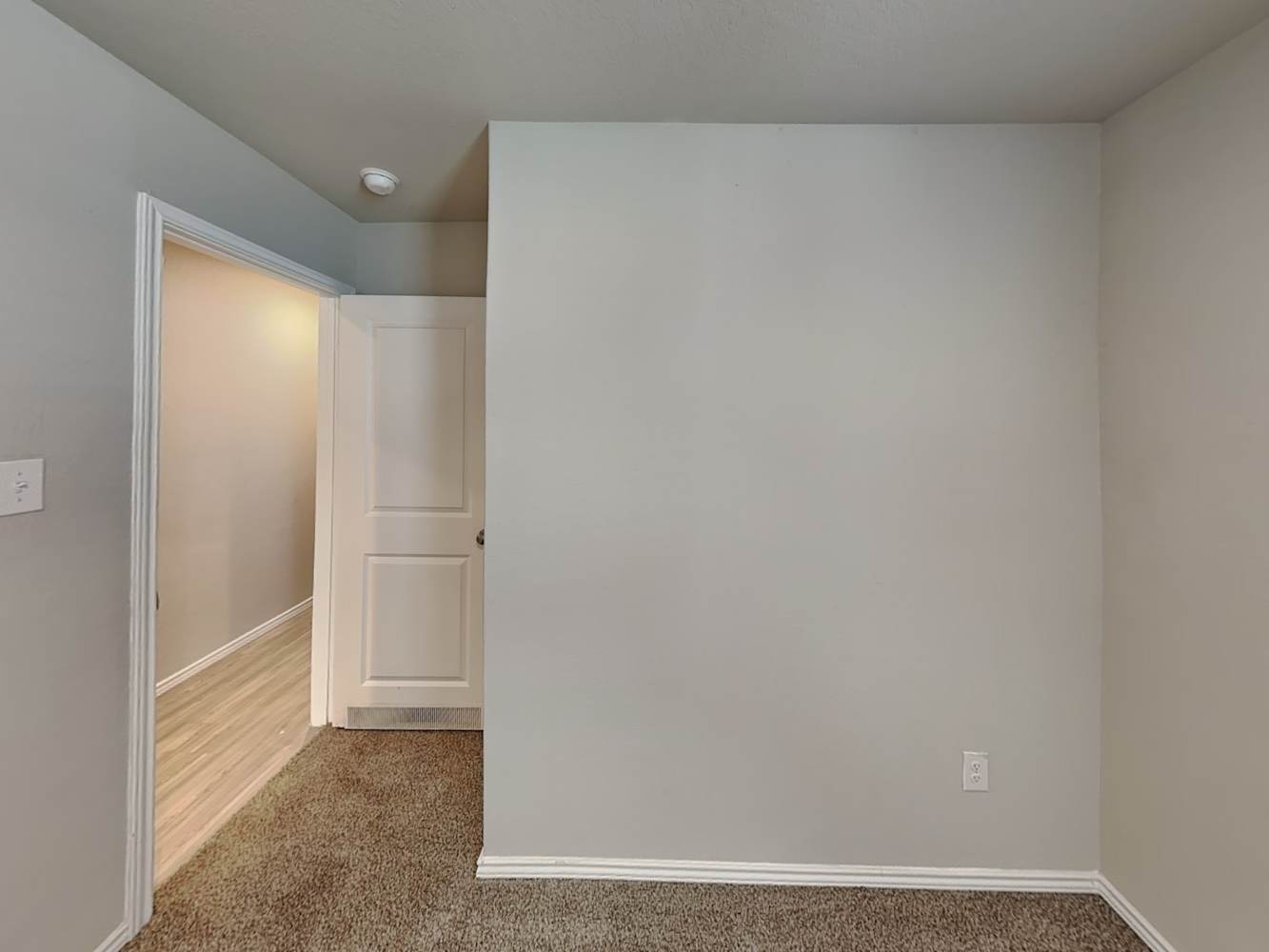 5437 Verdugos Pl San Antonio photo 13